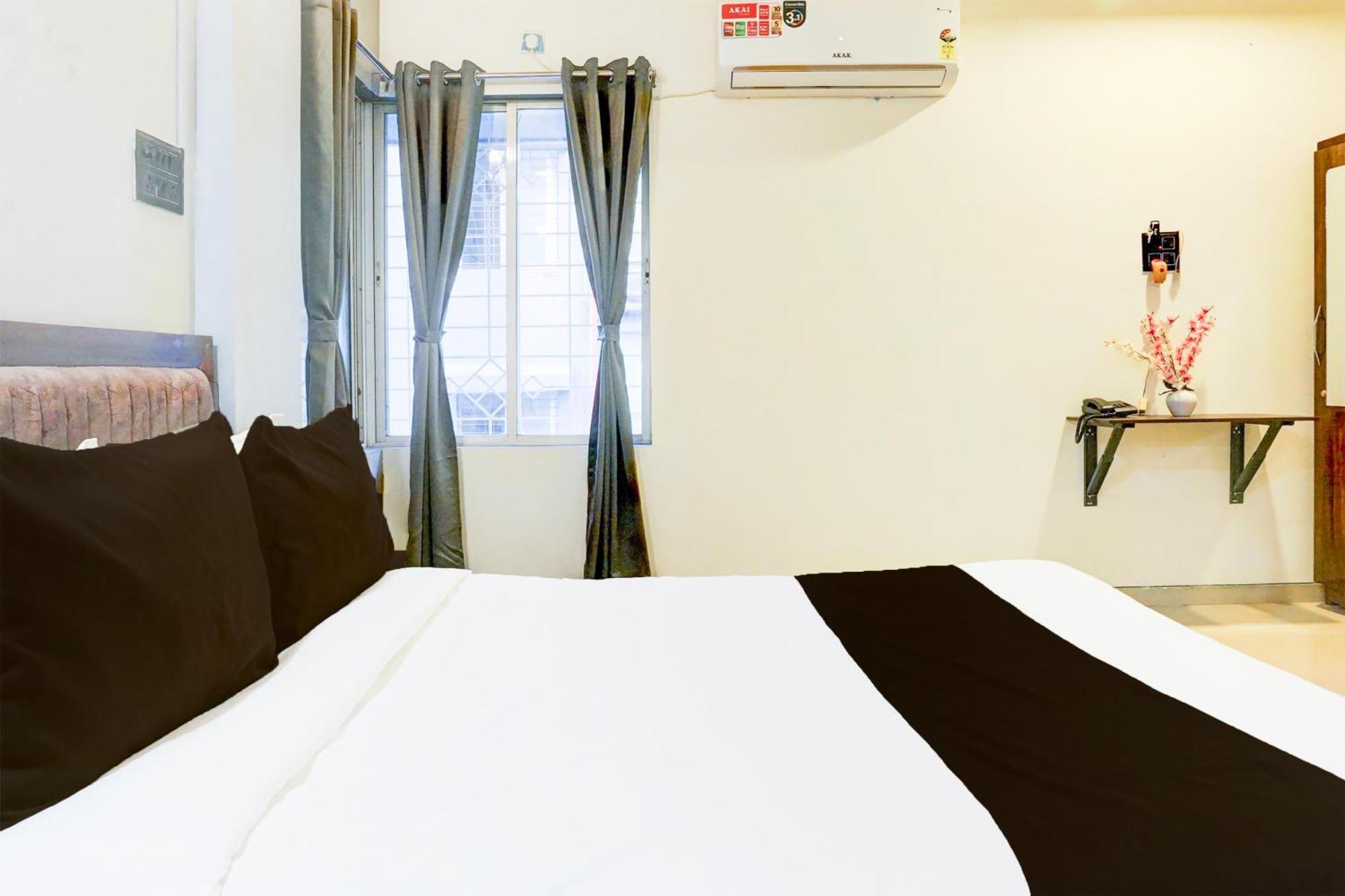 Hotel O The Highstreet Hometel 푸네 외부 사진