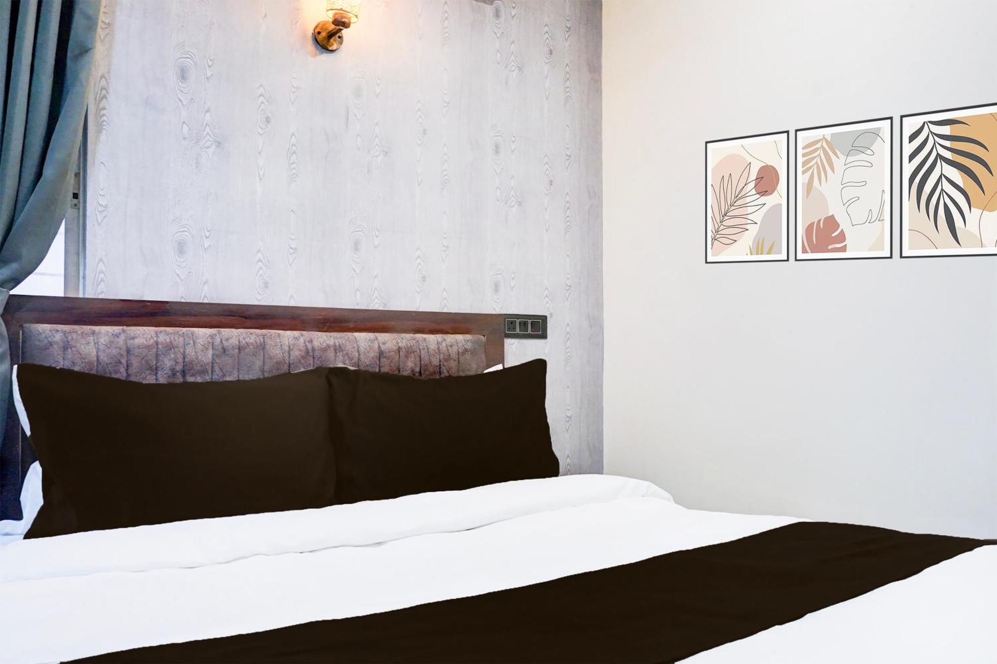 Hotel O The Highstreet Hometel 푸네 외부 사진