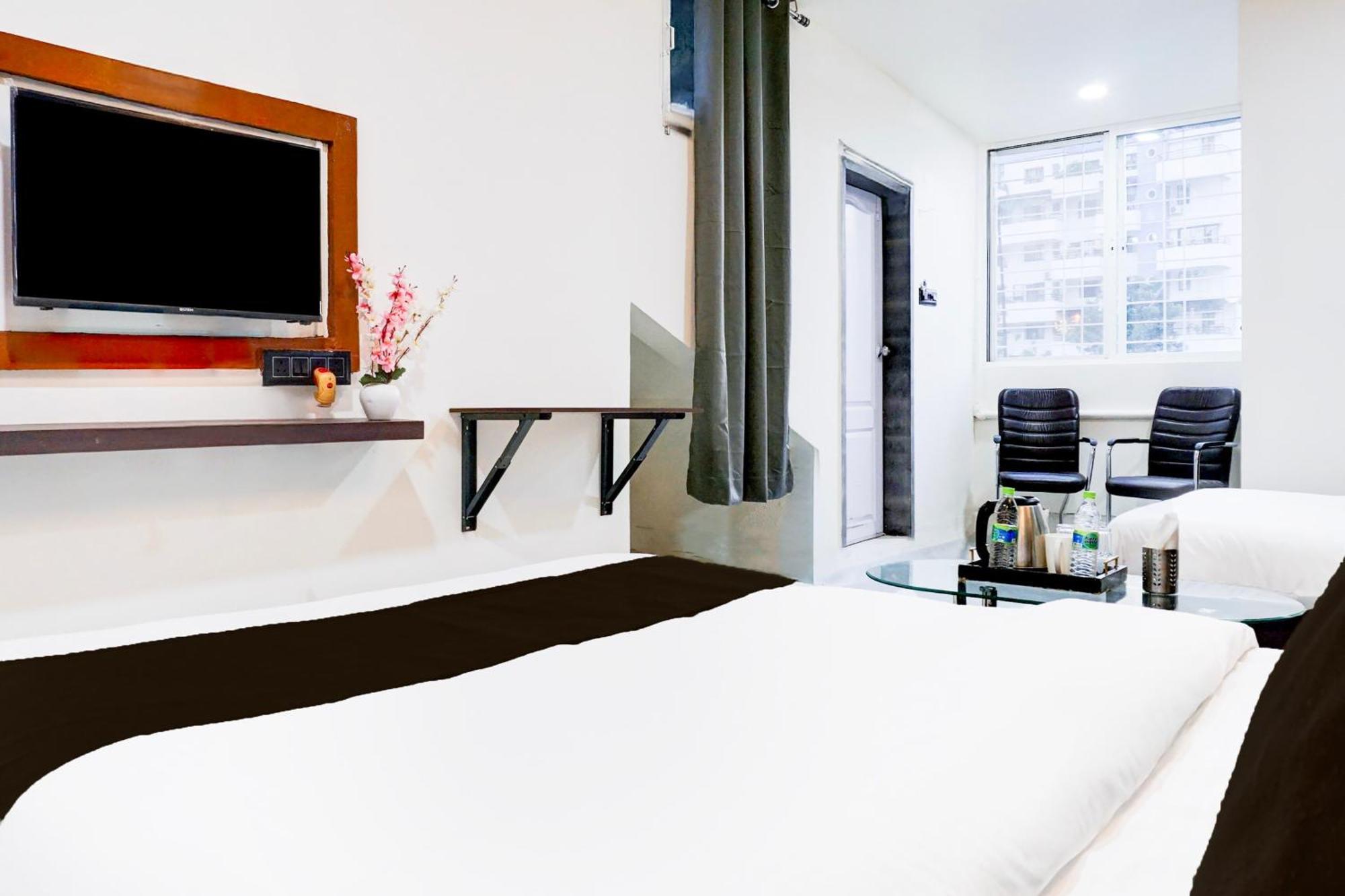 Hotel O The Highstreet Hometel 푸네 외부 사진